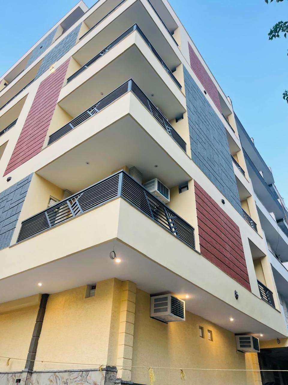 Vibe Communal Living Gurgaon Exterior foto