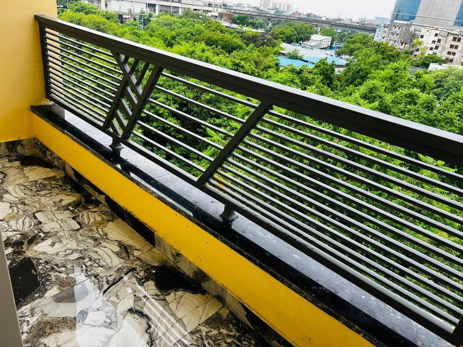 Vibe Communal Living Gurgaon Exterior foto